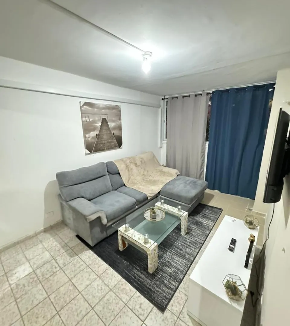 Appartement Paisible En Colocation Pointe-à-Pitre Bed & Breakfast